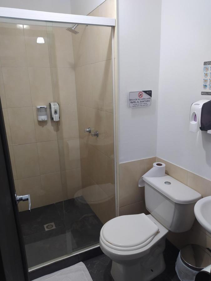 Hotel Aura Μεντεγίν Εξωτερικό φωτογραφία