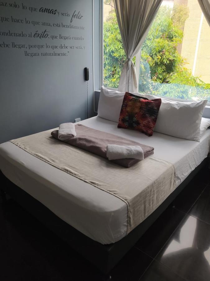 Hotel Aura Μεντεγίν Εξωτερικό φωτογραφία
