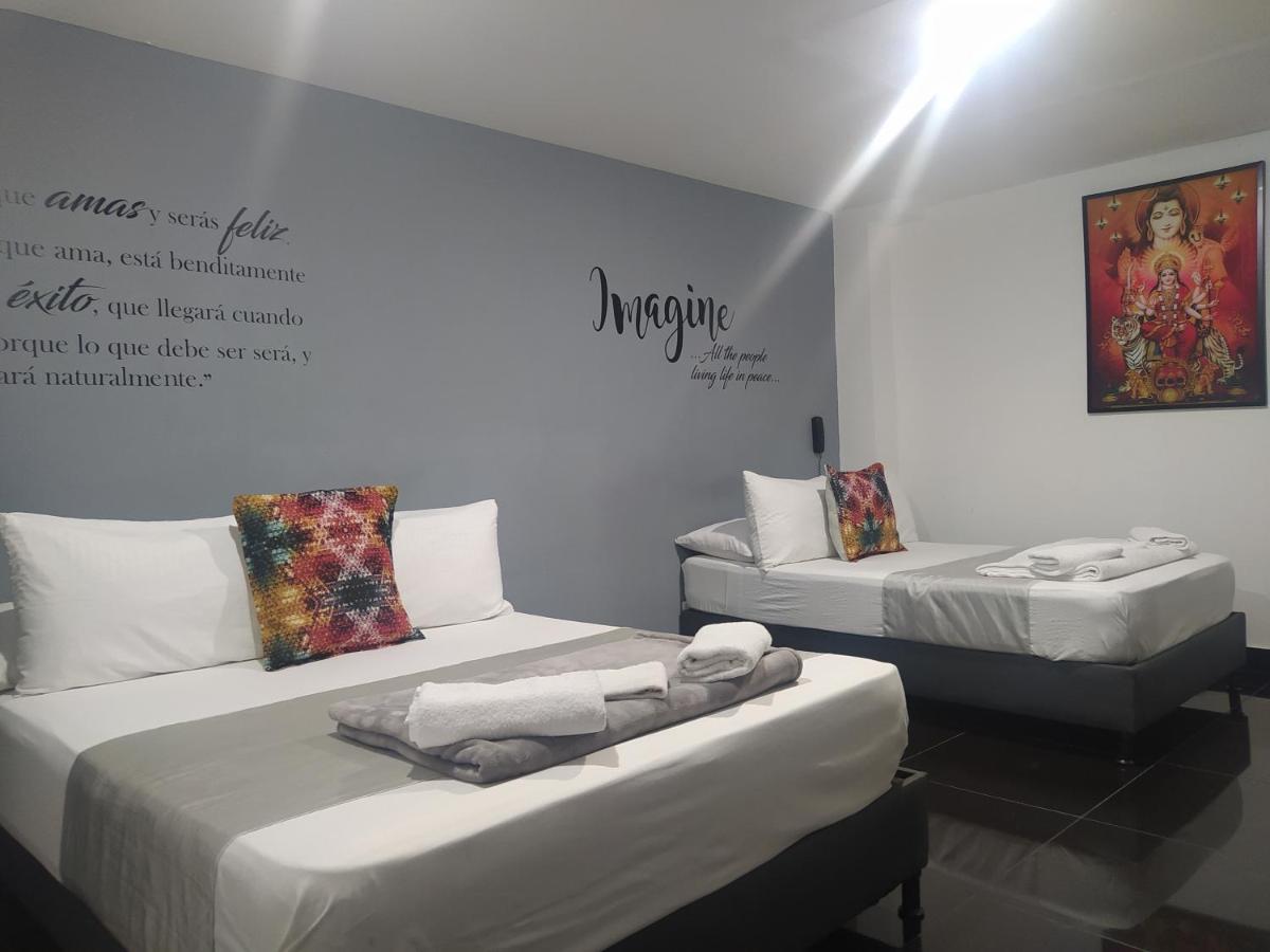 Hotel Aura Μεντεγίν Εξωτερικό φωτογραφία