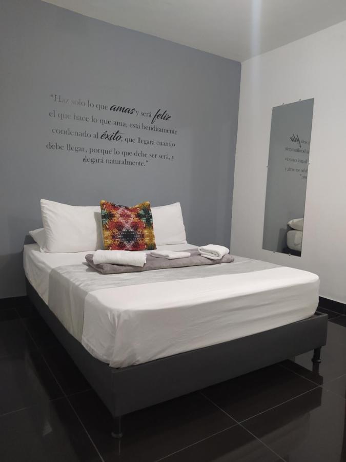 Hotel Aura Μεντεγίν Εξωτερικό φωτογραφία